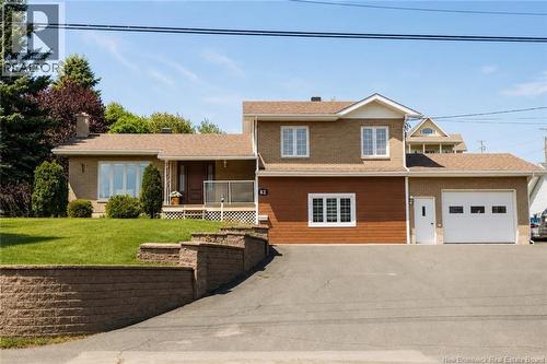 82 Matheson Street  Campbellton, NB E3N 1N5