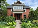 32 Wellington Street E, Brampton, ON  - Outdoor 