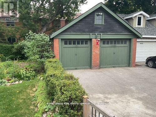 32 Wellington Street E, Brampton, ON - Outdoor
