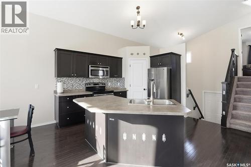 1018 Rempel Way, Saskatoon, SK - Indoor Photo Showing Kitchen With Upgraded Kitchen