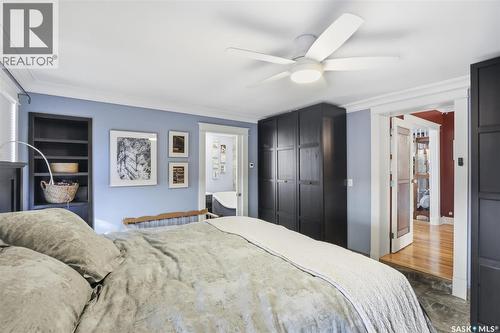 1210 Elliott Street, Saskatoon, SK - Indoor Photo Showing Bedroom