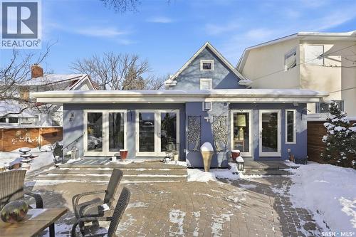 1210 Elliott Street, Saskatoon, SK - Outdoor