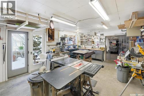 1210 Elliott Street, Saskatoon, SK - Indoor