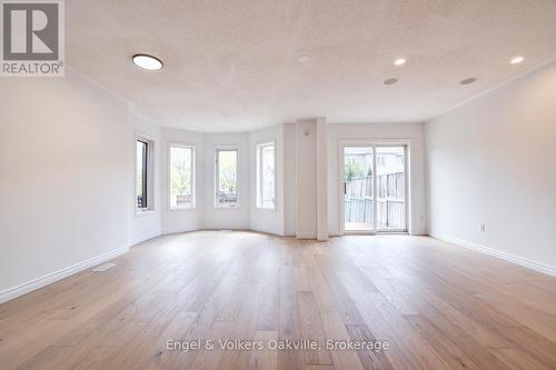 3933 Coachman Circle, Mississauga (Churchill Meadows), ON - Indoor Photo Showing Other Room