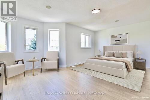 3933 Coachman Circle, Mississauga (Churchill Meadows), ON - Indoor Photo Showing Bedroom