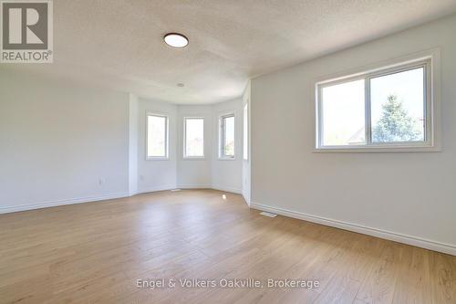 3933 Coachman Circle, Mississauga (Churchill Meadows), ON - Indoor Photo Showing Other Room