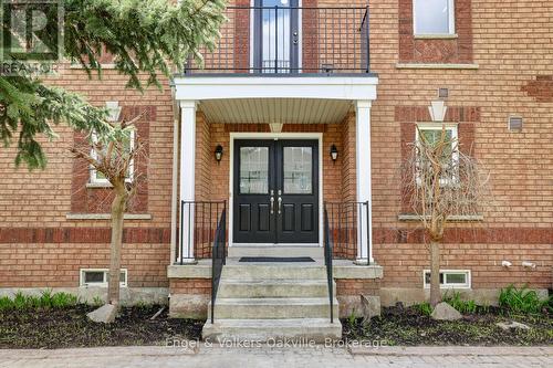 3933 Coachman Circle, Mississauga (Churchill Meadows), ON - Outdoor With Exterior