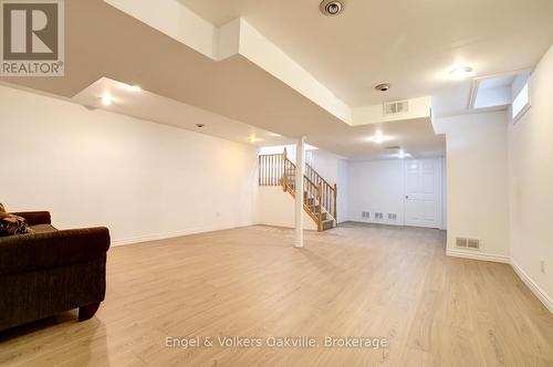3933 Coachman Circle, Mississauga (Churchill Meadows), ON - Indoor Photo Showing Other Room