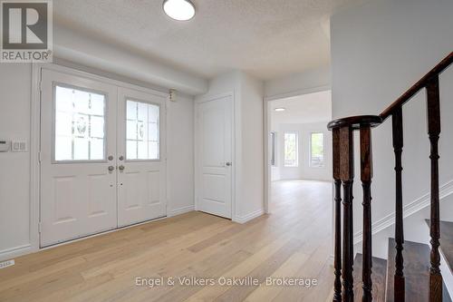 3933 Coachman Circle, Mississauga (Churchill Meadows), ON - Indoor Photo Showing Other Room