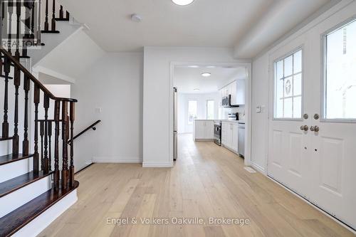 3933 Coachman Circle, Mississauga (Churchill Meadows), ON - Indoor Photo Showing Other Room