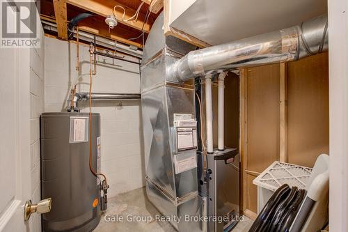 739 Pavey Street, Woodstock (Woodstock - South), ON - Indoor Photo Showing Basement