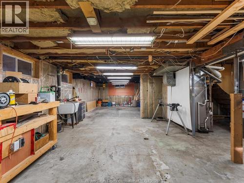 1875 Lansing, Windsor, ON - Indoor Photo Showing Basement