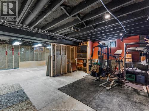 1875 Lansing, Windsor, ON - Indoor Photo Showing Basement