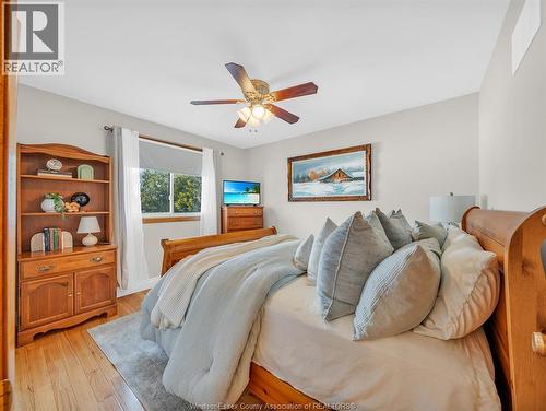2052 Balfour Boulevard, Windsor, ON - Indoor Photo Showing Bedroom