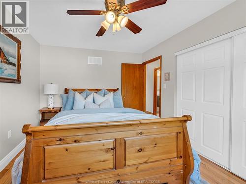2052 Balfour Boulevard, Windsor, ON - Indoor Photo Showing Bedroom