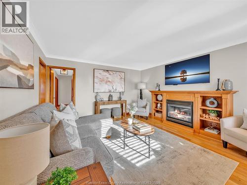 2052 Balfour Boulevard, Windsor, ON - Indoor Photo Showing Living Room With Fireplace