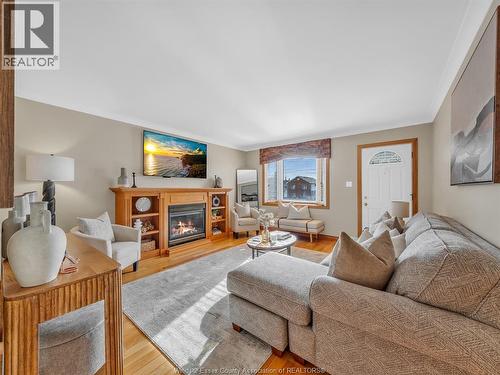 2052 Balfour Boulevard, Windsor, ON - Indoor Photo Showing Living Room With Fireplace