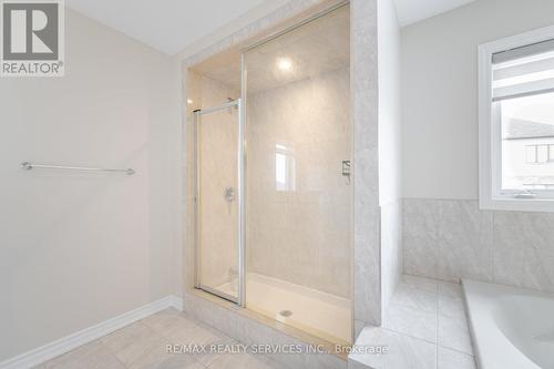 37 Pace Avenue, Brantford, ON - Indoor Photo Showing Bathroom