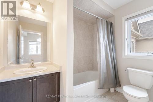 37 Pace Avenue, Brantford, ON - Indoor Photo Showing Bathroom