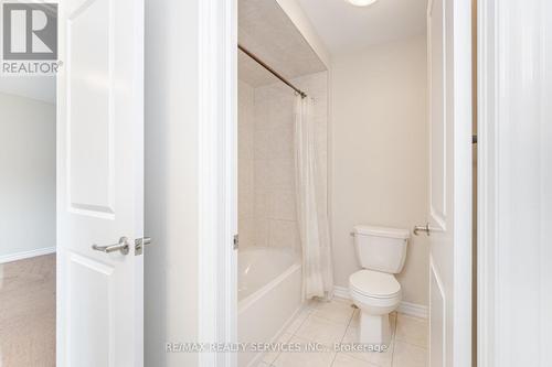37 Pace Avenue, Brantford, ON - Indoor Photo Showing Bathroom