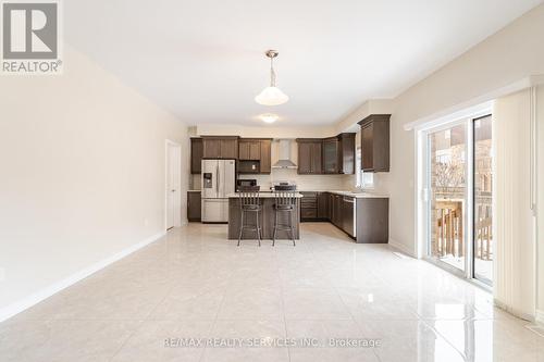 37 Pace Avenue, Brantford, ON - Indoor Photo Showing Kitchen