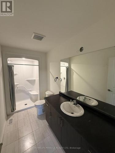 72 Samuel Avenue, Pelham, ON - Indoor Photo Showing Bathroom