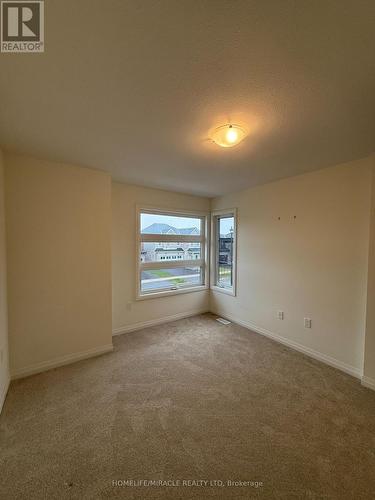 72 Samuel Avenue, Pelham, ON - Indoor Photo Showing Other Room