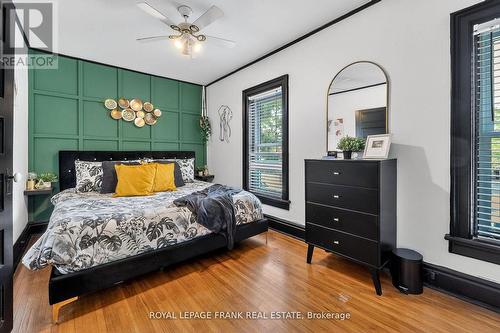 69 Peel Street, Kawartha Lakes (Lindsay), ON - Indoor Photo Showing Bedroom