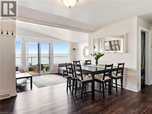 2712 North Shore Drive, Lowbanks, ON - Indoor Photo Showing Dining Room