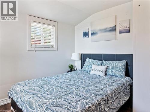 2712 North Shore Drive, Lowbanks, ON - Indoor Photo Showing Bedroom
