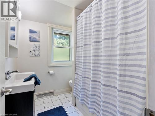 2712 North Shore Drive, Lowbanks, ON - Indoor Photo Showing Bathroom