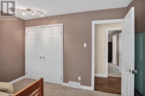 92 Mill Street, Middlesex Centre (Ilderton), ON - Indoor Photo Showing Other Room