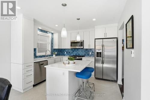 317 Mercury Street, Clarence-Rockland, ON - Indoor Photo Showing Kitchen With Upgraded Kitchen