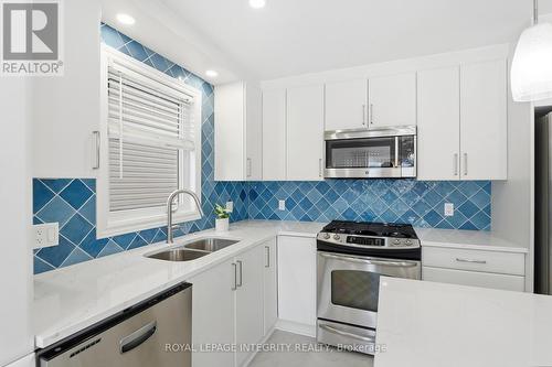 317 Mercury Street, Clarence-Rockland, ON - Indoor Photo Showing Kitchen With Double Sink With Upgraded Kitchen