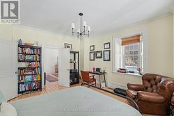 Main floor bedroom - 