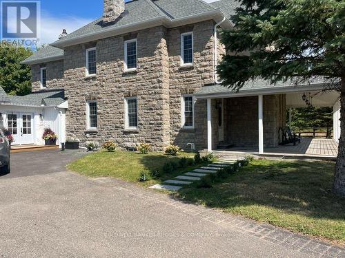 Exterior front in summer - 3489 Galetta Side Road, Ottawa, ON 