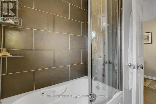 6255 Fortune Drive, Ottawa, ON - Indoor Photo Showing Bathroom