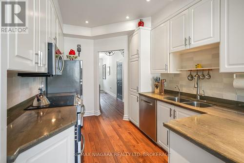 4 - 88 Lakeport Road, St. Catharines (Port Dalhousie), ON - Indoor Photo Showing Kitchen With Double Sink