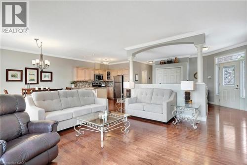20 Isherwood Avenue Unit# 5, Cambridge, ON - Indoor Photo Showing Living Room