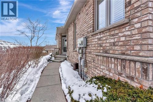 20 Isherwood Avenue Unit# 5, Cambridge, ON - Outdoor