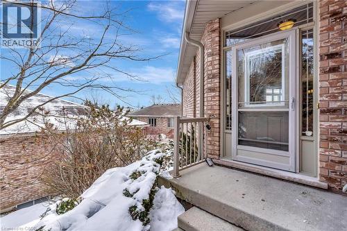 20 Isherwood Avenue Unit# 5, Cambridge, ON - Outdoor
