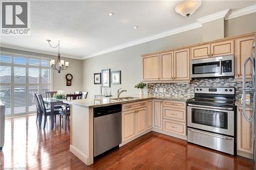 20 Isherwood Avenue Unit# 5, Cambridge, ON - Indoor Photo Showing Kitchen