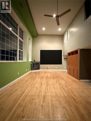 647 Irvine Unit# 301, Windsor, ON - Indoor