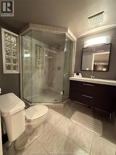 647 Irvine Unit# 301, Windsor, ON - Indoor Photo Showing Bathroom