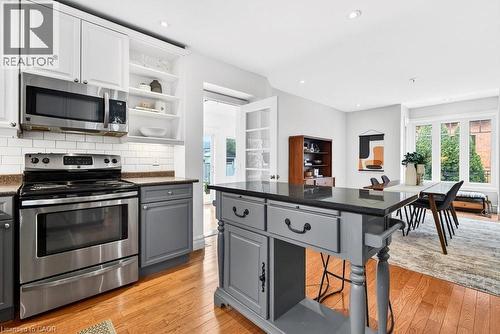 494 Martha Street, Burlington, ON - Indoor Photo Showing Kitchen With Stainless Steel Kitchen