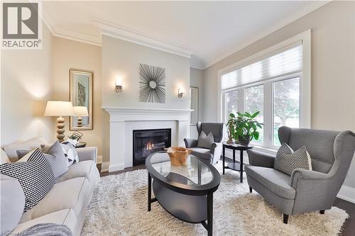 408 Saville Crescent, Oakville, ON - Indoor Photo Showing Living Room With Fireplace