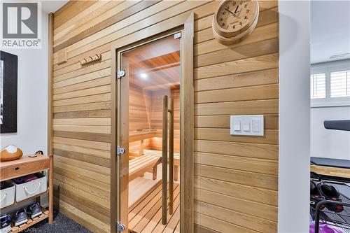 408 Saville Crescent, Oakville, ON - Indoor Photo Showing Other Room