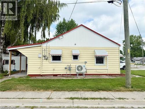 20 Mcnaughton Avenue, Wallaceburg, ON - Outdoor