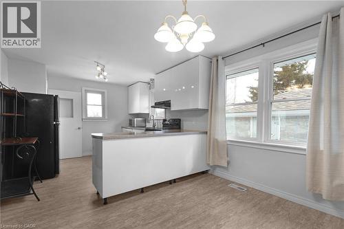 433 Northern Avenue, Delhi, ON - Indoor Photo Showing Kitchen