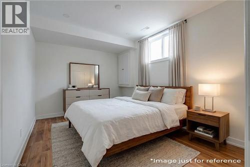 725 Binning Street W, Listowel, ON - Indoor Photo Showing Bedroom